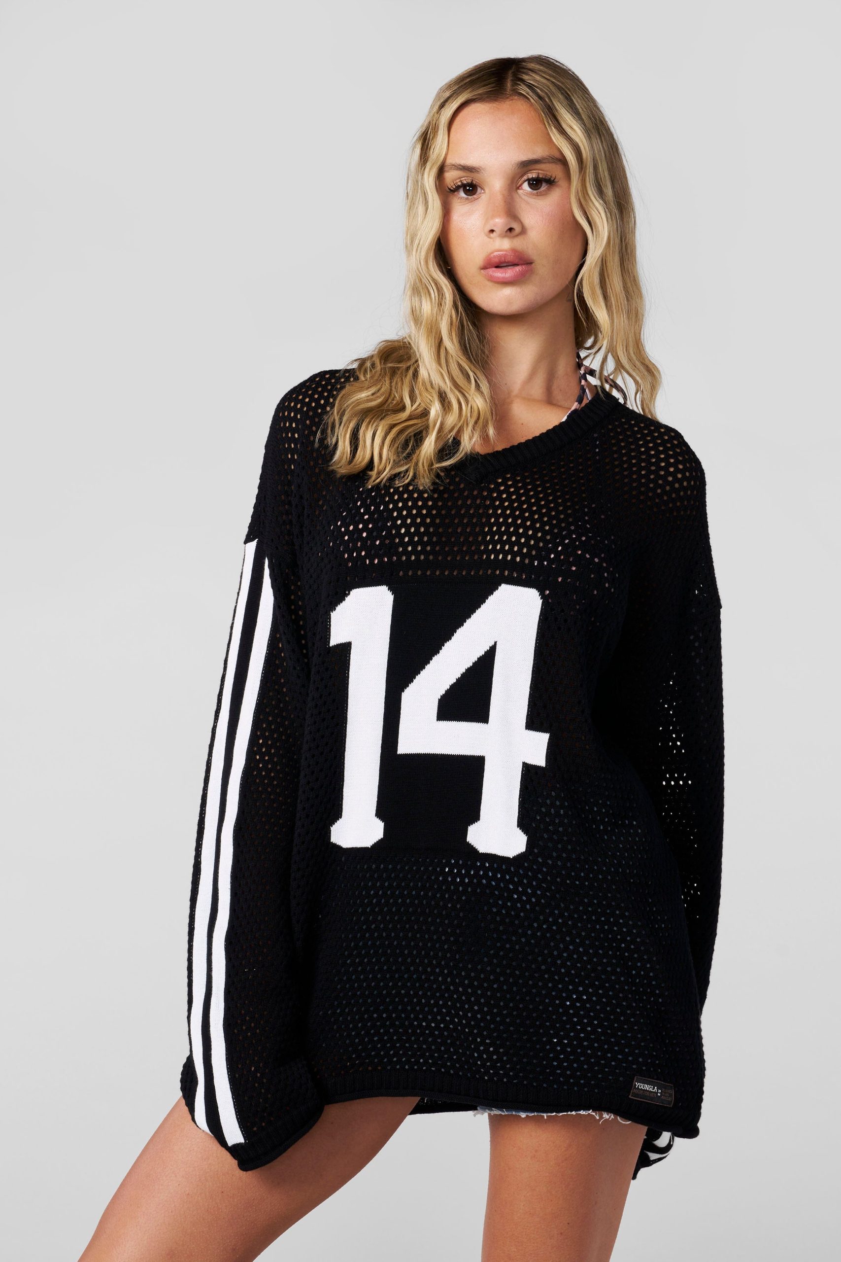 W4001 Crochet Jersey - Image 8