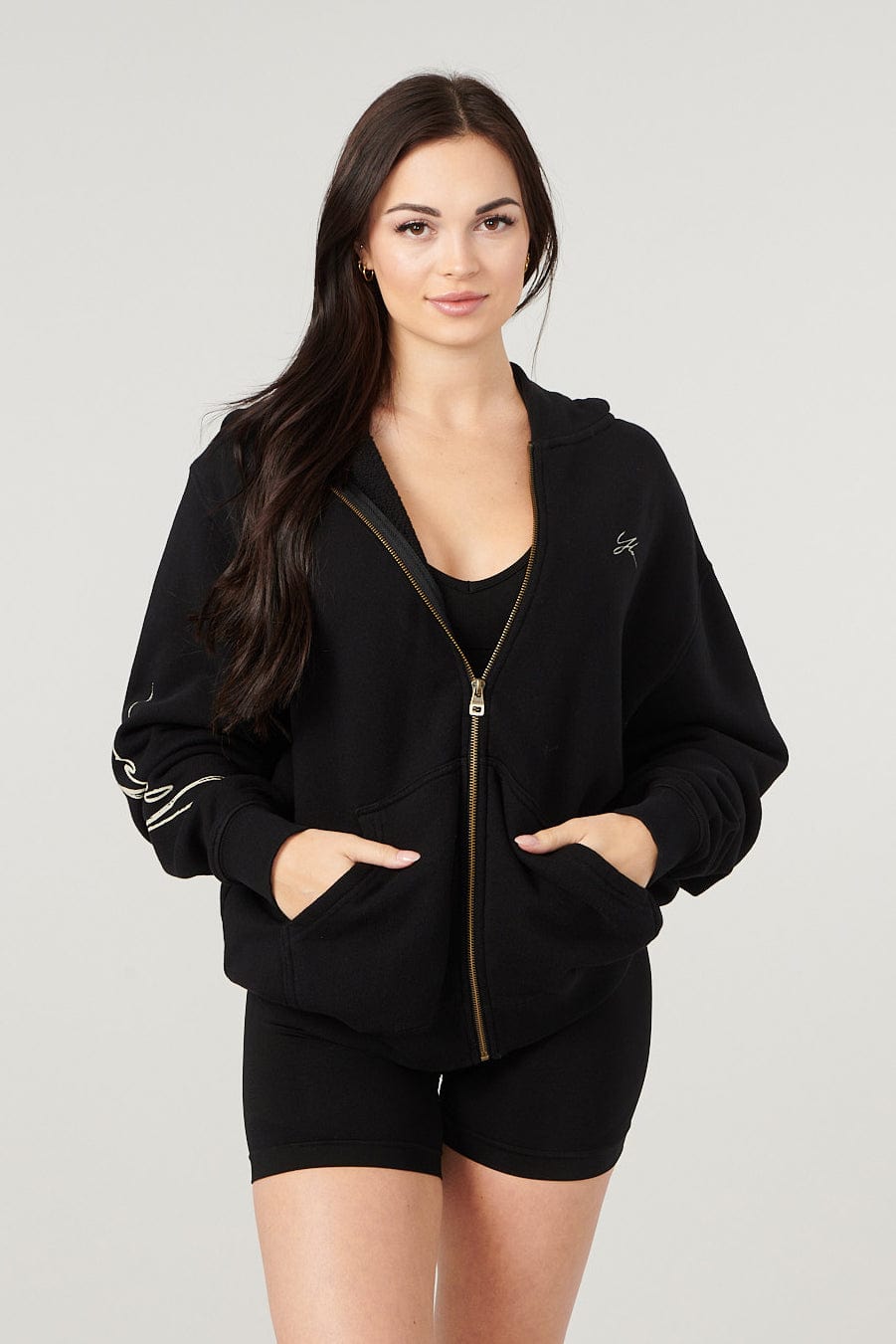 W519 - Emblem zip up hoodie - Image 10