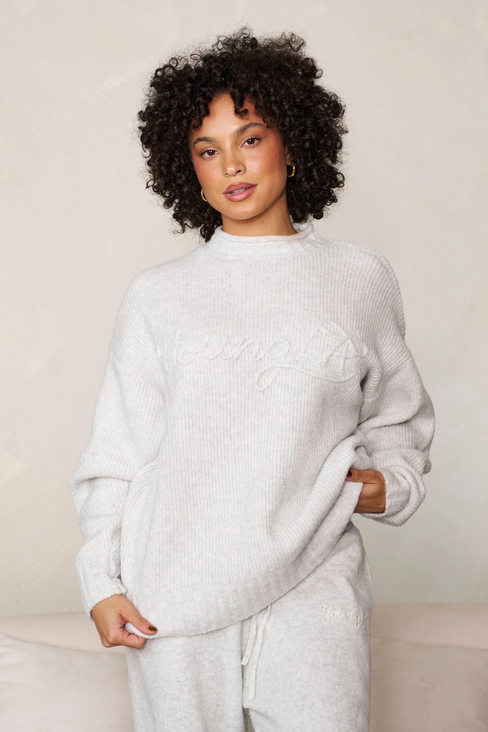 W5156 - Cozy Oversized Sweater - Image 5