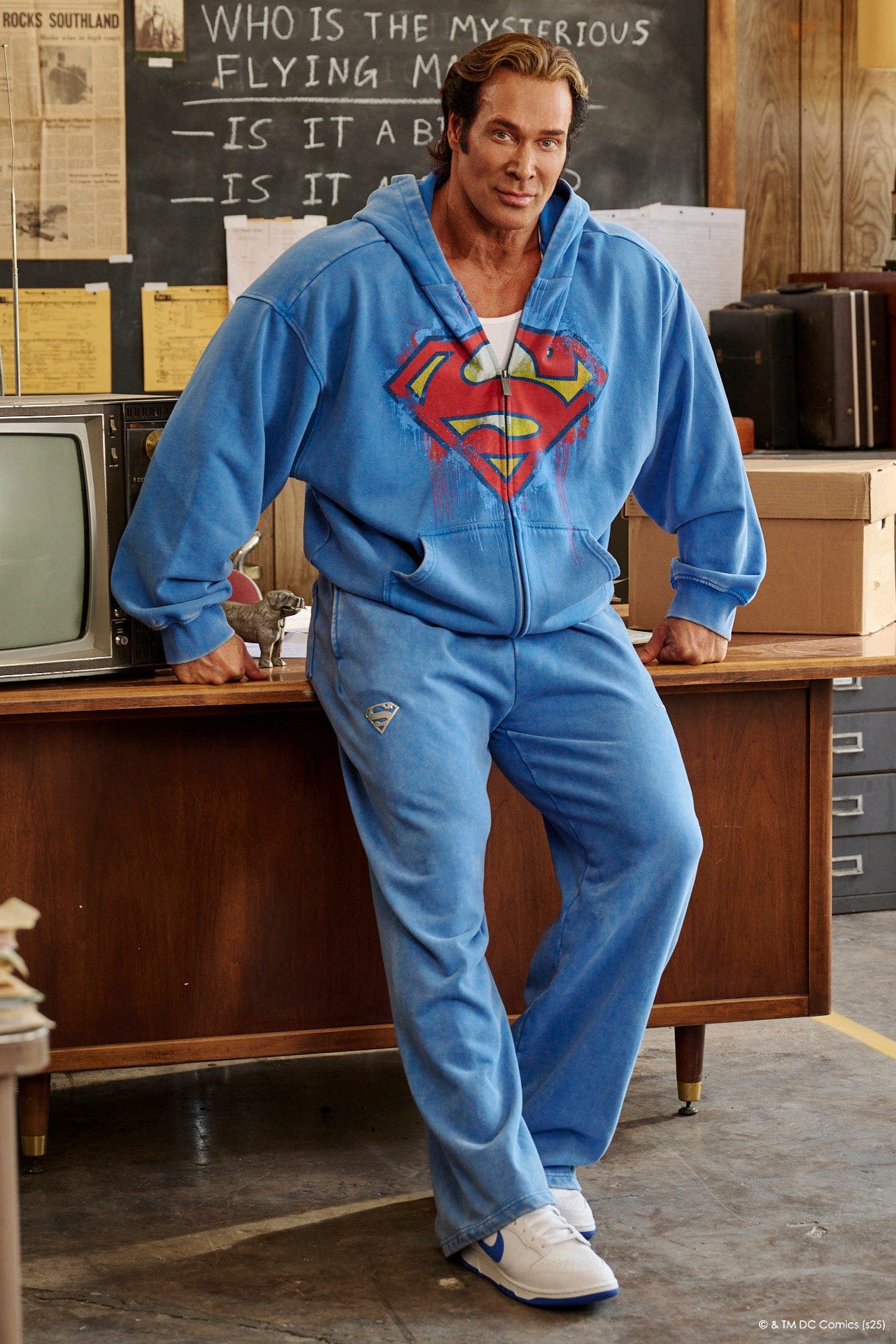 2032 - Superman Sweats - Image 3